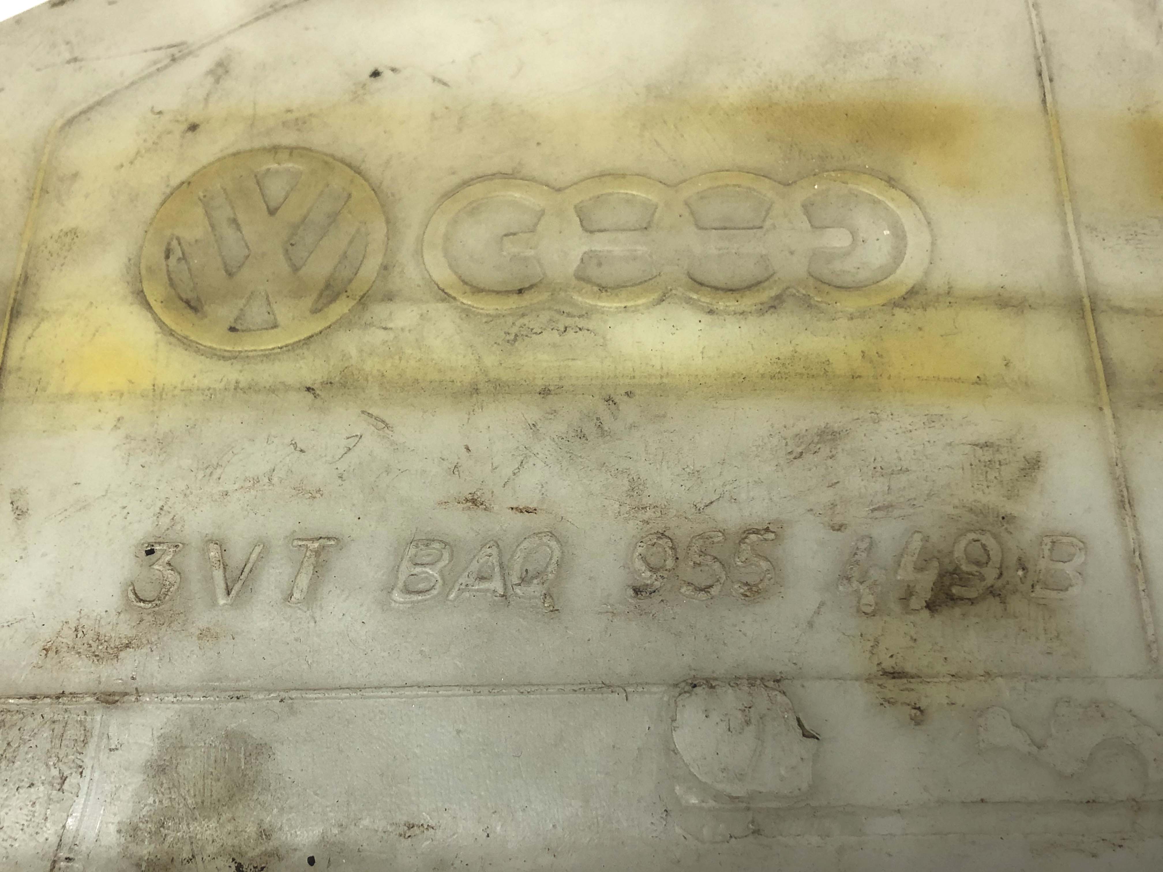 VW Käfer Deckel Wischwassertank - Bekabo Classicparts